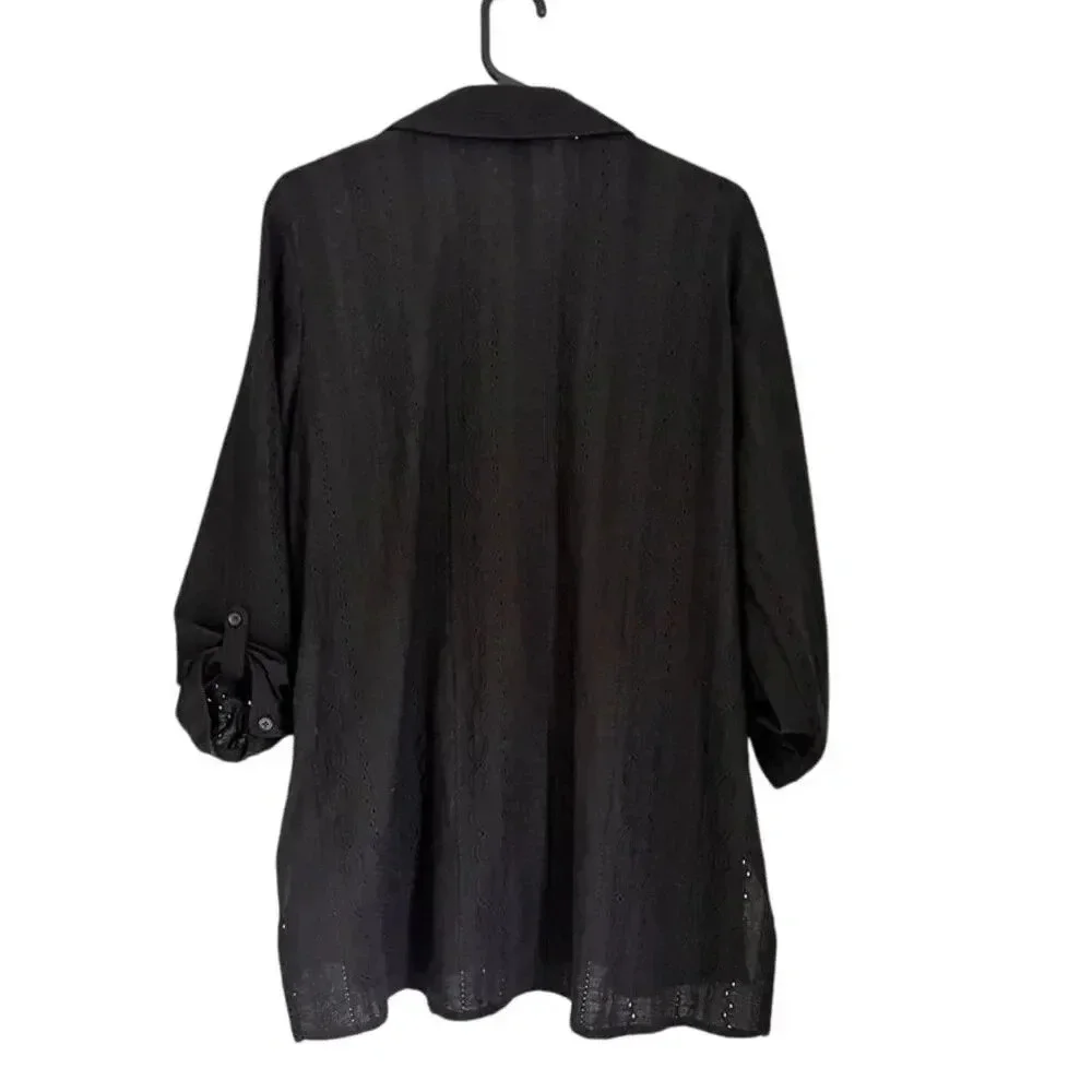 Chico's Black Collared Button‎ Up Embroidered detail Size 2